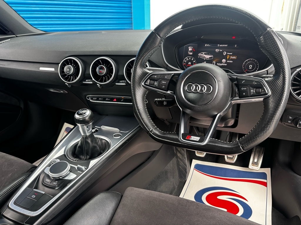 Audi TT 1.8 Tfsi S Line Coupe Euro 6 S MT17FZB Grey #4