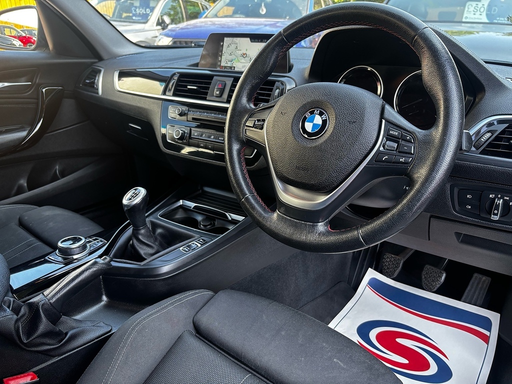 BMW 1 Series 2.0 118D Sport Hatchback Euro 6 Grey #3