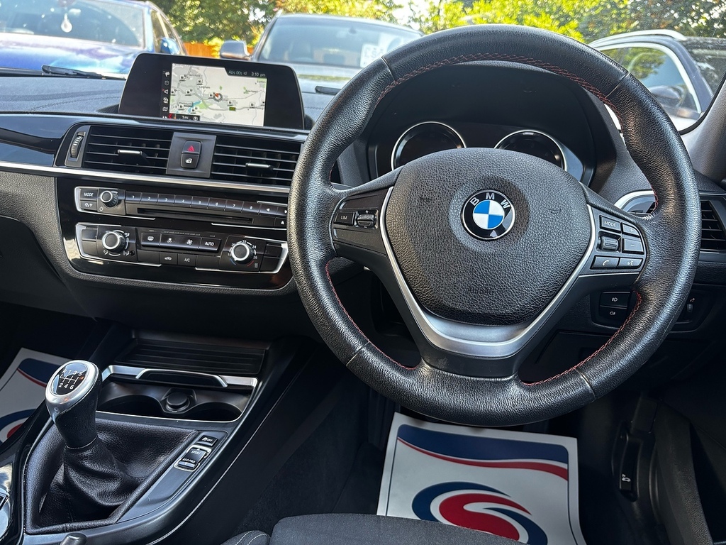 BMW 1 Series 2.0 118D Sport Hatchback Euro 6 Grey #5