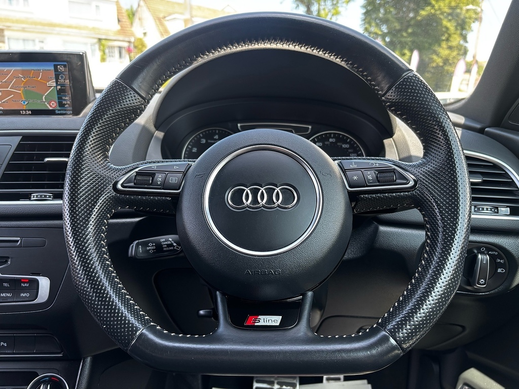 Audi Q3 1.4 Tfsi Cod Black Edition Suv S Tronic WK68HND White #6