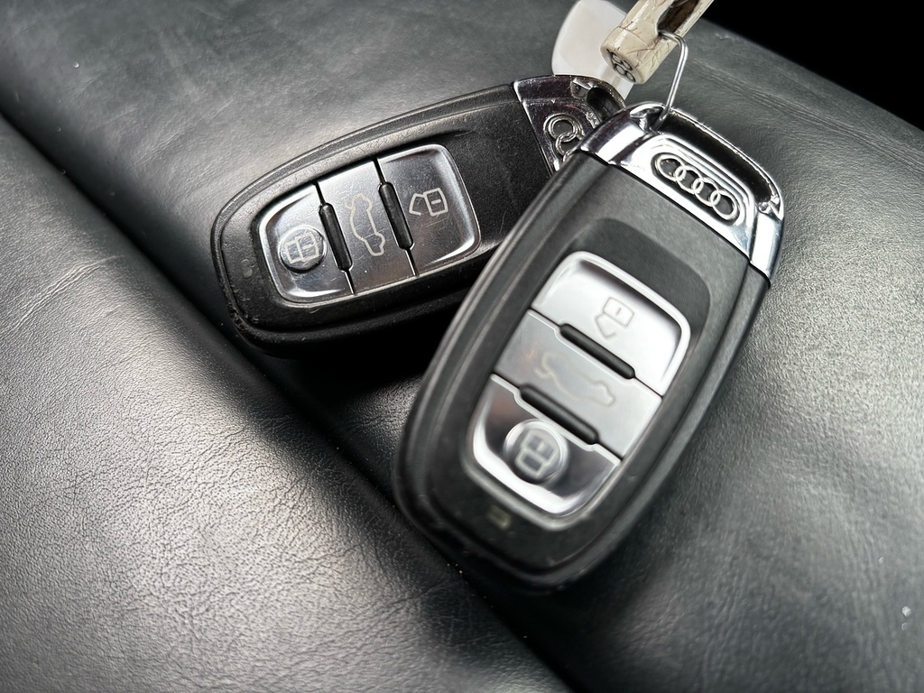 Audi Q5 2.0 Tdi Quattro Se 175 Bhp Black #19