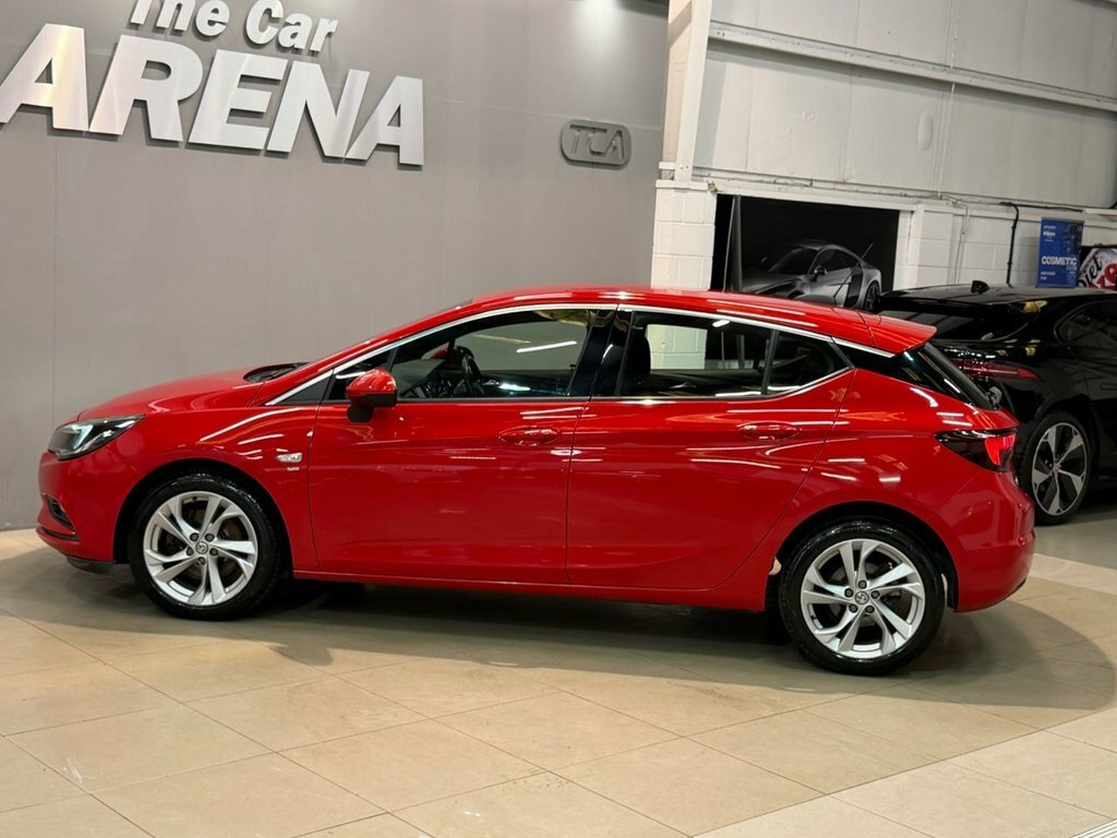 Vauxhall Astra Hatchback Black #9