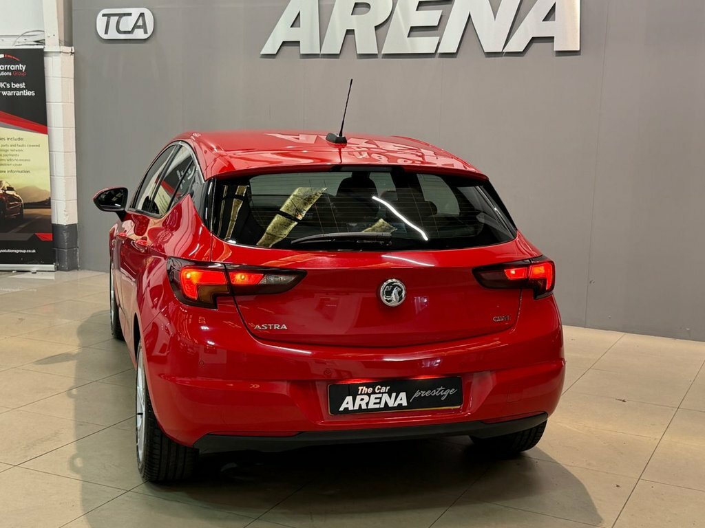 Vauxhall Astra Hatchback Black #10