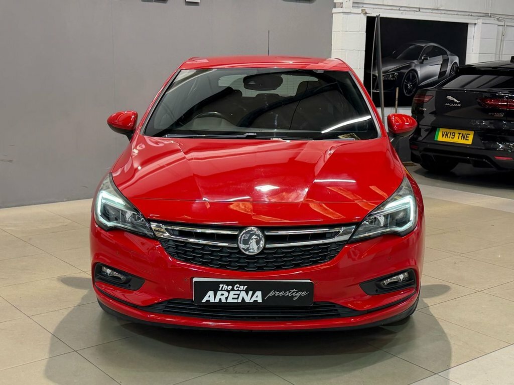 Vauxhall Astra Hatchback Black #7