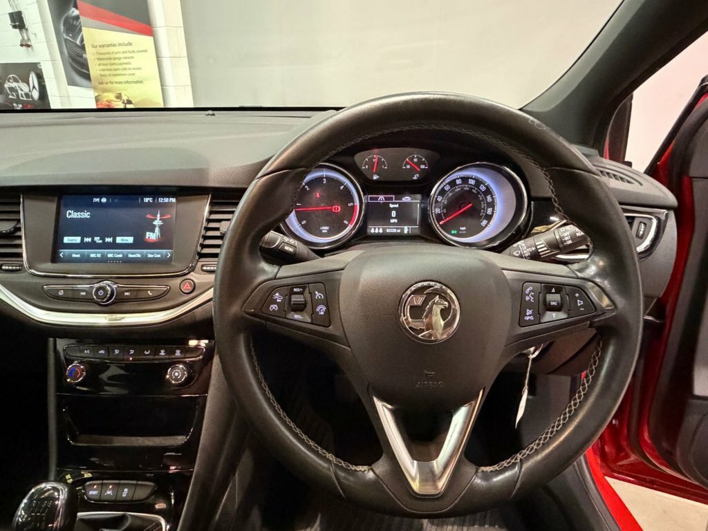 Vauxhall Astra Hatchback Black #18