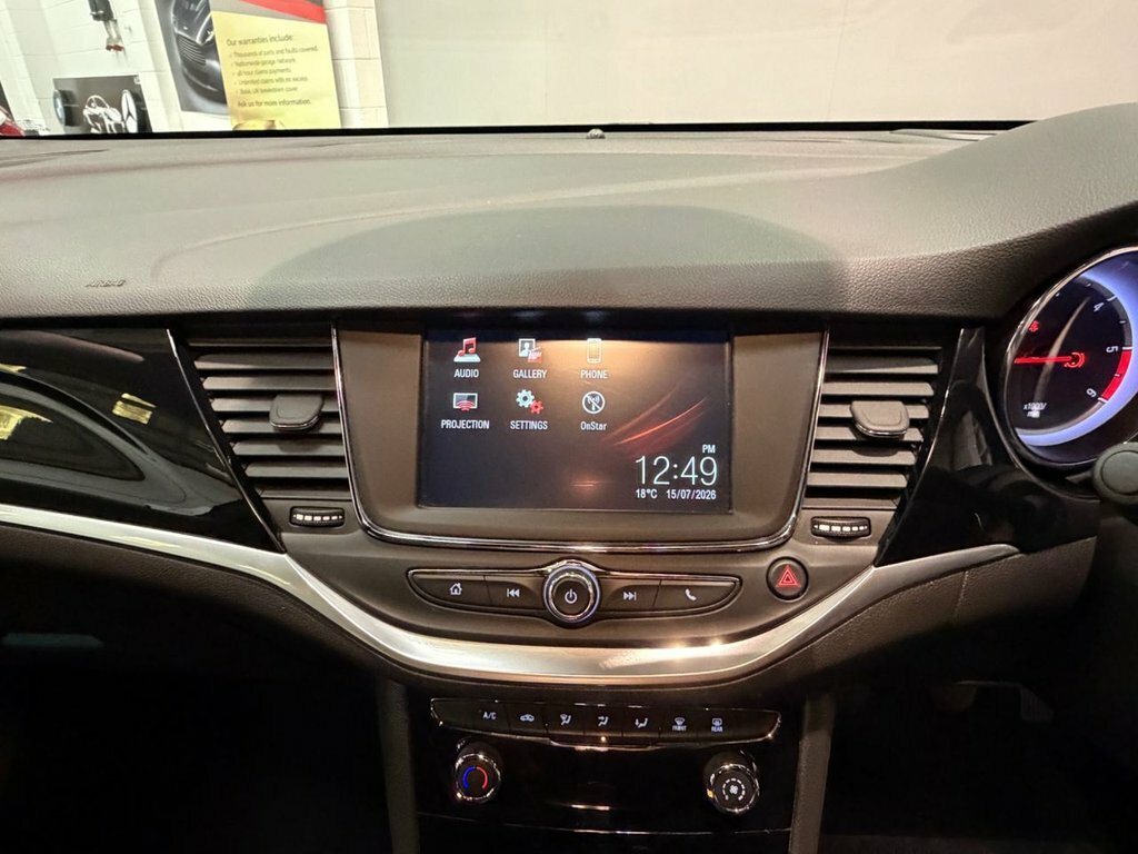 Vauxhall Astra Hatchback Black #14
