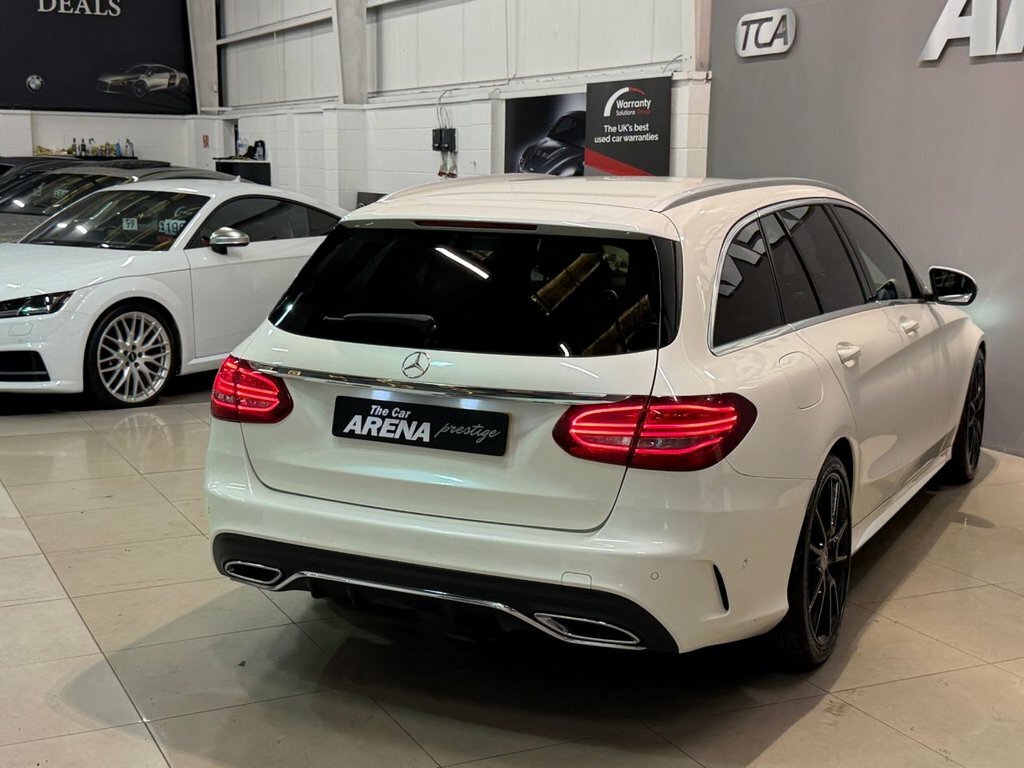 Mercedes-Benz C Class 2L Amg Line Edition White #5