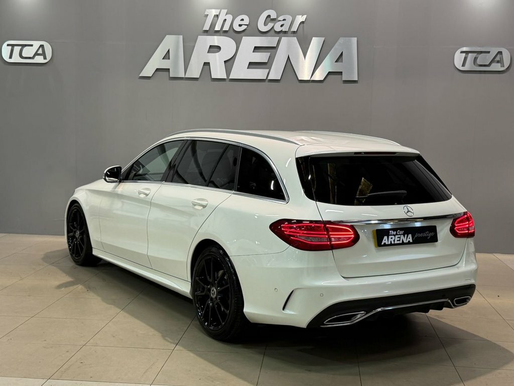 Mercedes-Benz C Class 2L Amg Line Edition White #4