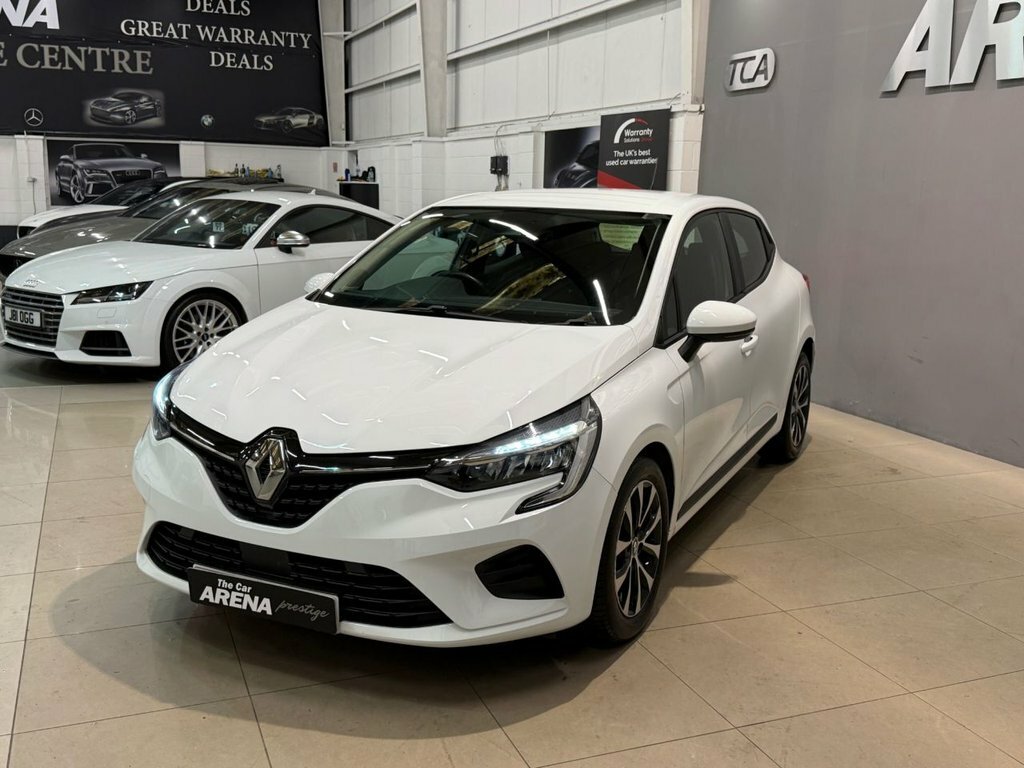 Renault Clio 1L Iconic White #3