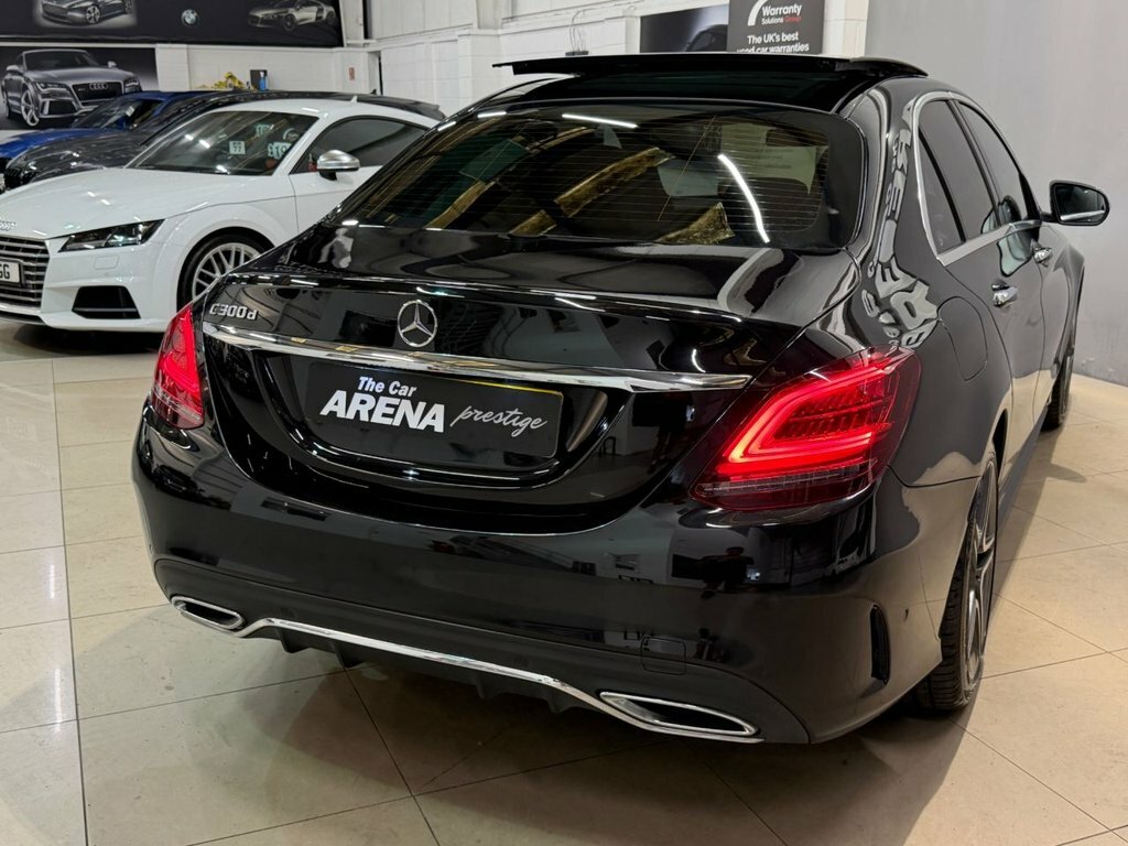 Mercedes-Benz C Class 2L Amg Line Black #6