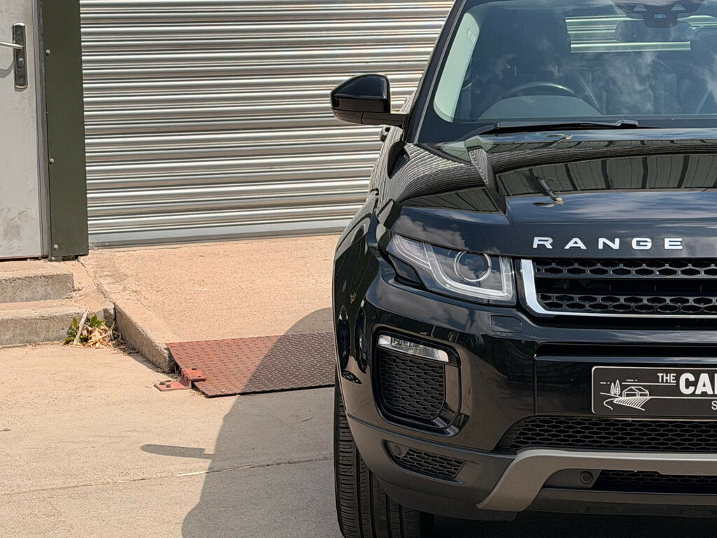 Land Rover Range Rover Evoque 2.0 Td4 Se Tech 4Wd Euro 6 Ss FX68UWN Black #2