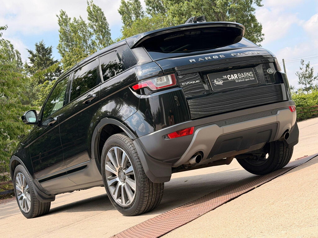 Land Rover Range Rover Evoque 2.0 Td4 Se Tech 4Wd Euro 6 Ss FX68UWN Black #3