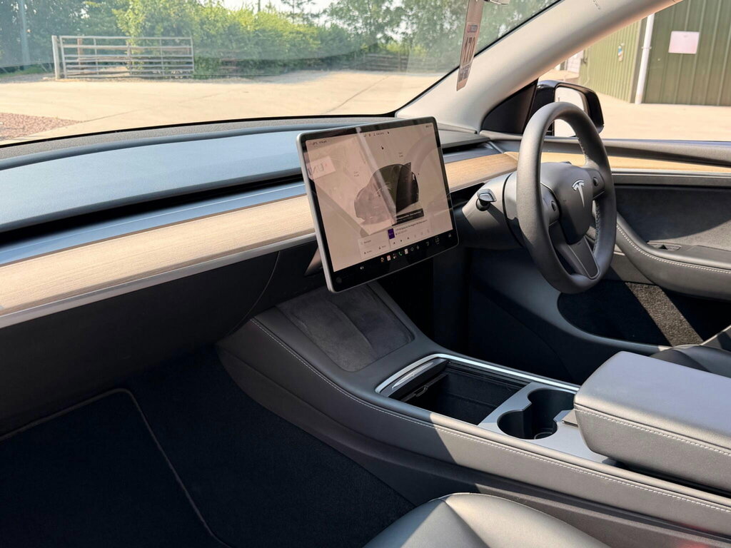 Tesla Model Y Dual Motor Long Range Suv 4Wde White #33