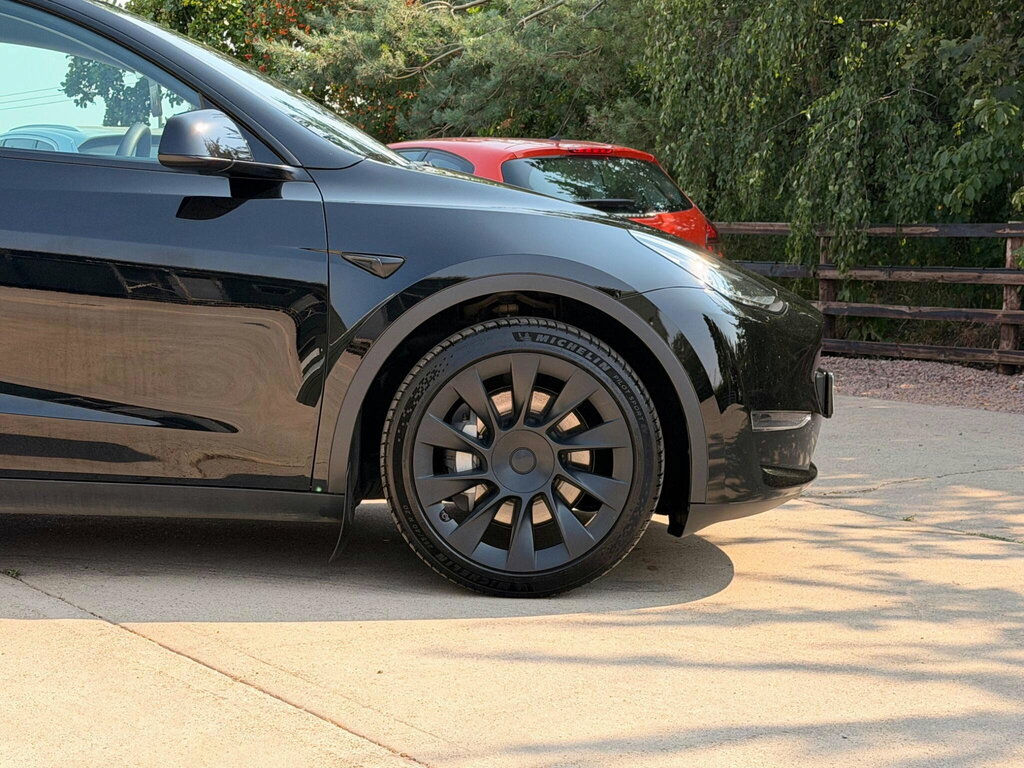 Tesla Model Y Dual Motor Long Range 4Wde Black #6
