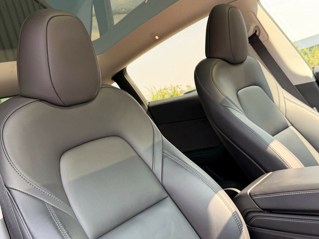 Tesla Model Y Dual Motor Long Range Suv 4Wde White #25