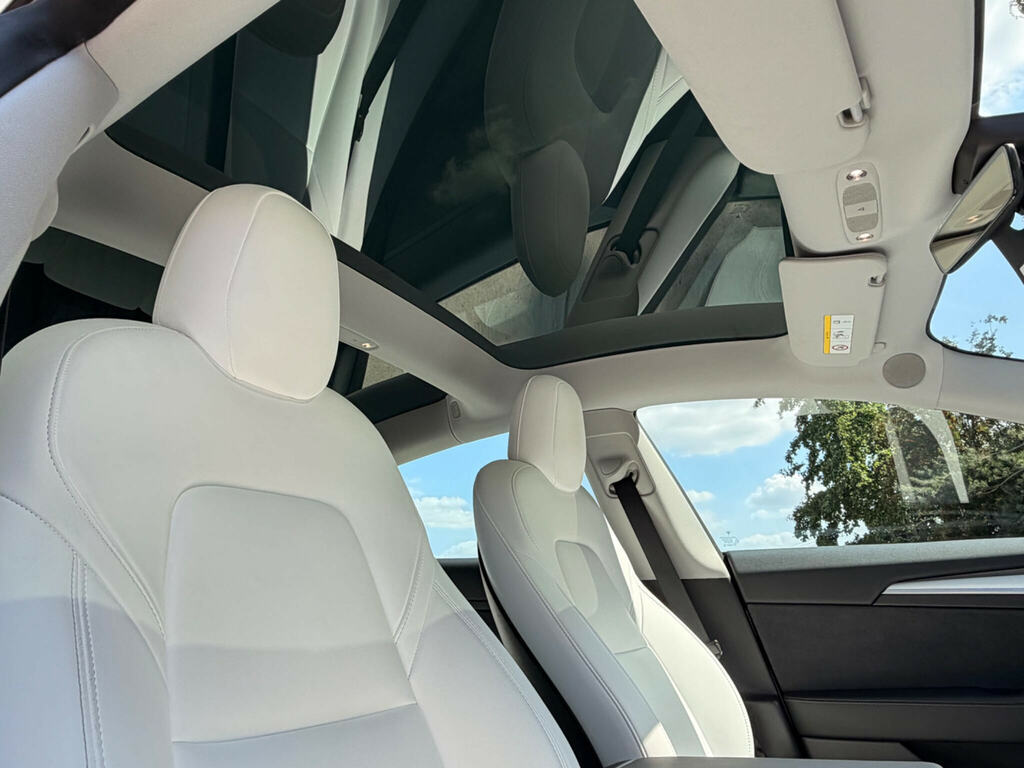 Tesla Model 3 Dual Motor Long Range Saloon 4 Grey #31