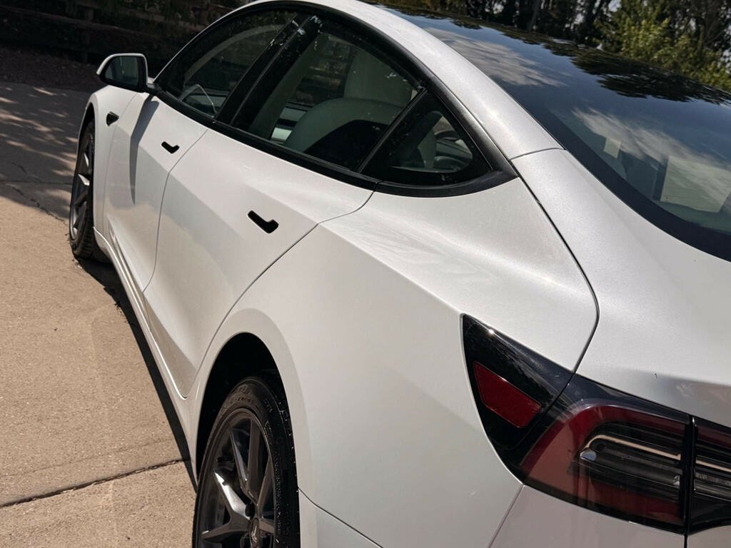 Tesla Model 3 Dual Motor Long Range Saloon 4 Grey #27