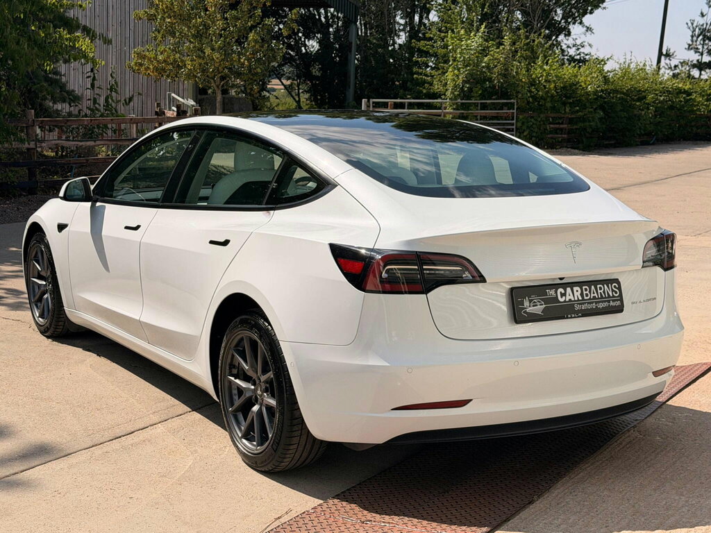 Tesla Model 3 Dual Motor Long Range Saloon 4 White #3