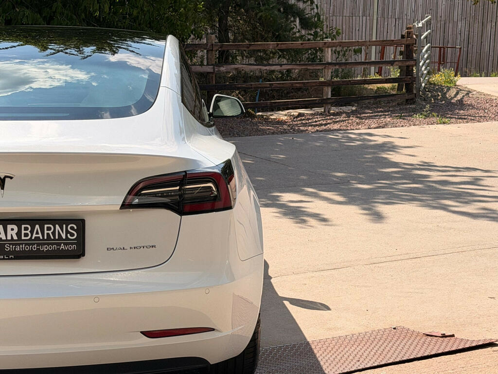 Tesla Model 3 Dual Motor Long Range Saloon 4 Grey #9