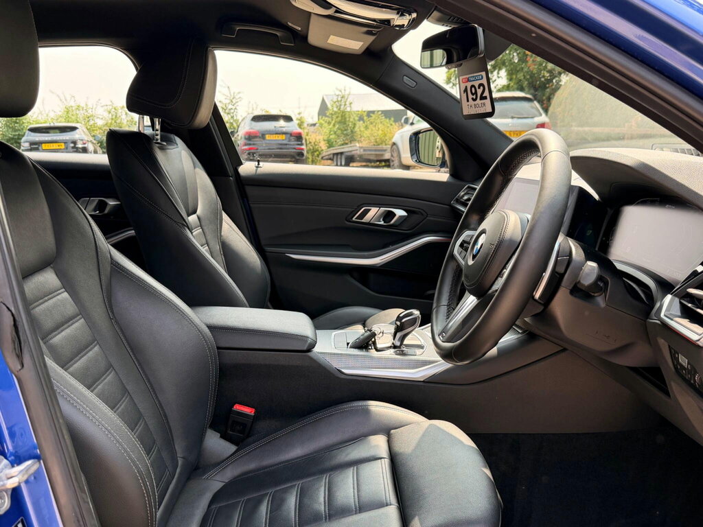 BMW 3 Series M Sport Blue #23