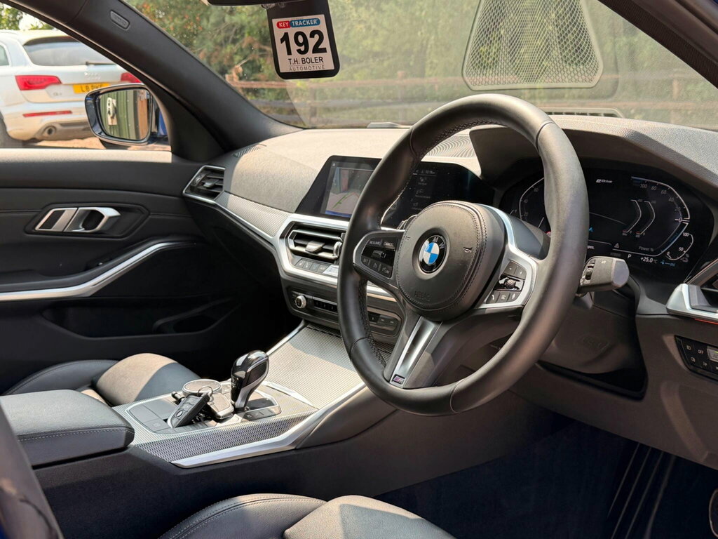BMW 3 Series M Sport Blue #27