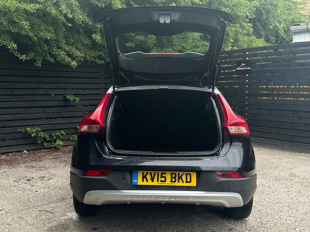 Volvo V40 Cross Country Hatchback Red #20