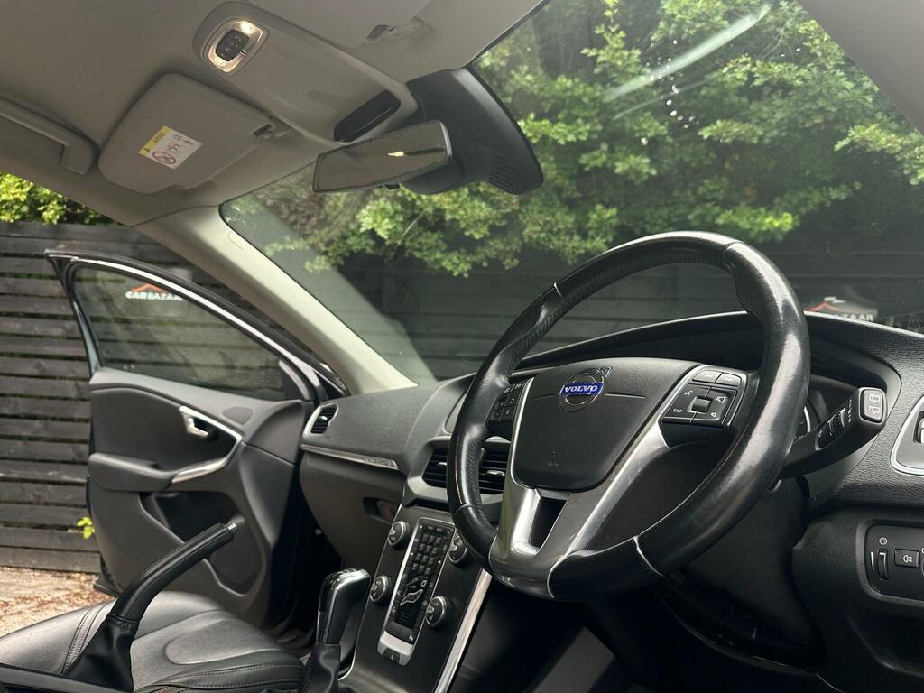 Volvo V40 Cross Country 1.6 D2 Se Nav Euro 5 Ss Black #6