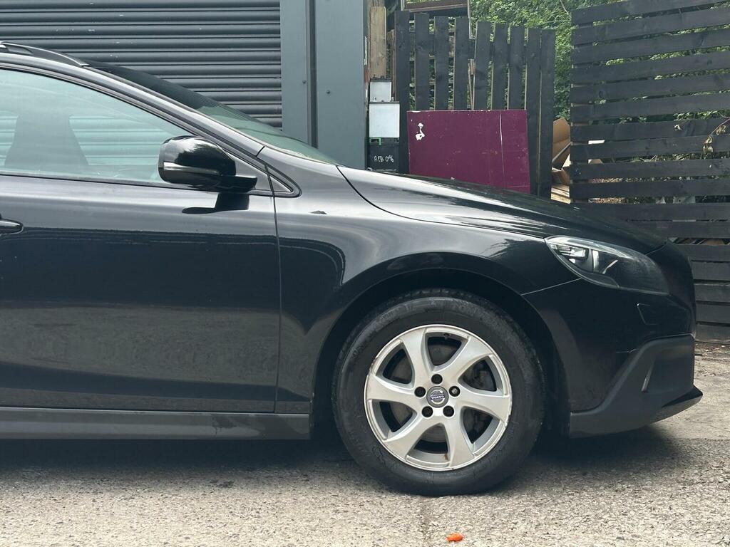 Volvo V40 Cross Country Hatchback Red #12