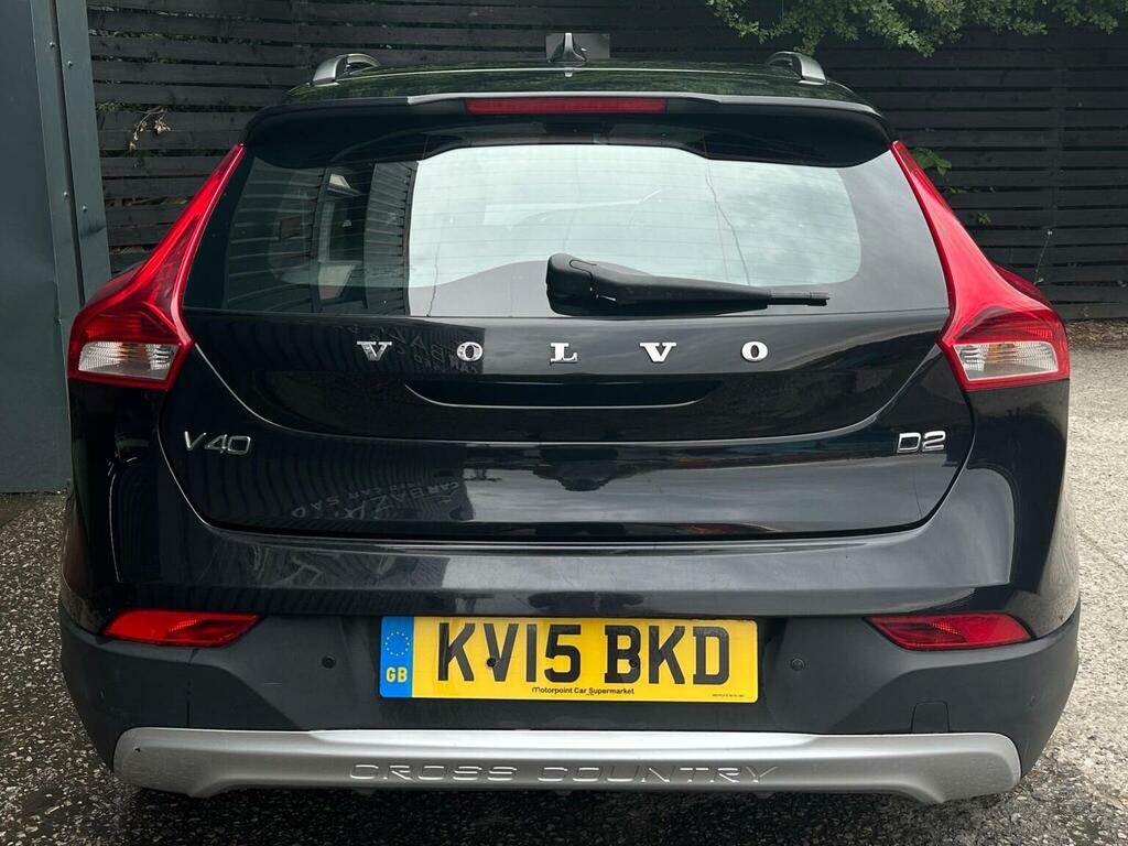 Volvo V40 Cross Country 1.6 D2 Se Nav Euro 5 Ss Black #3
