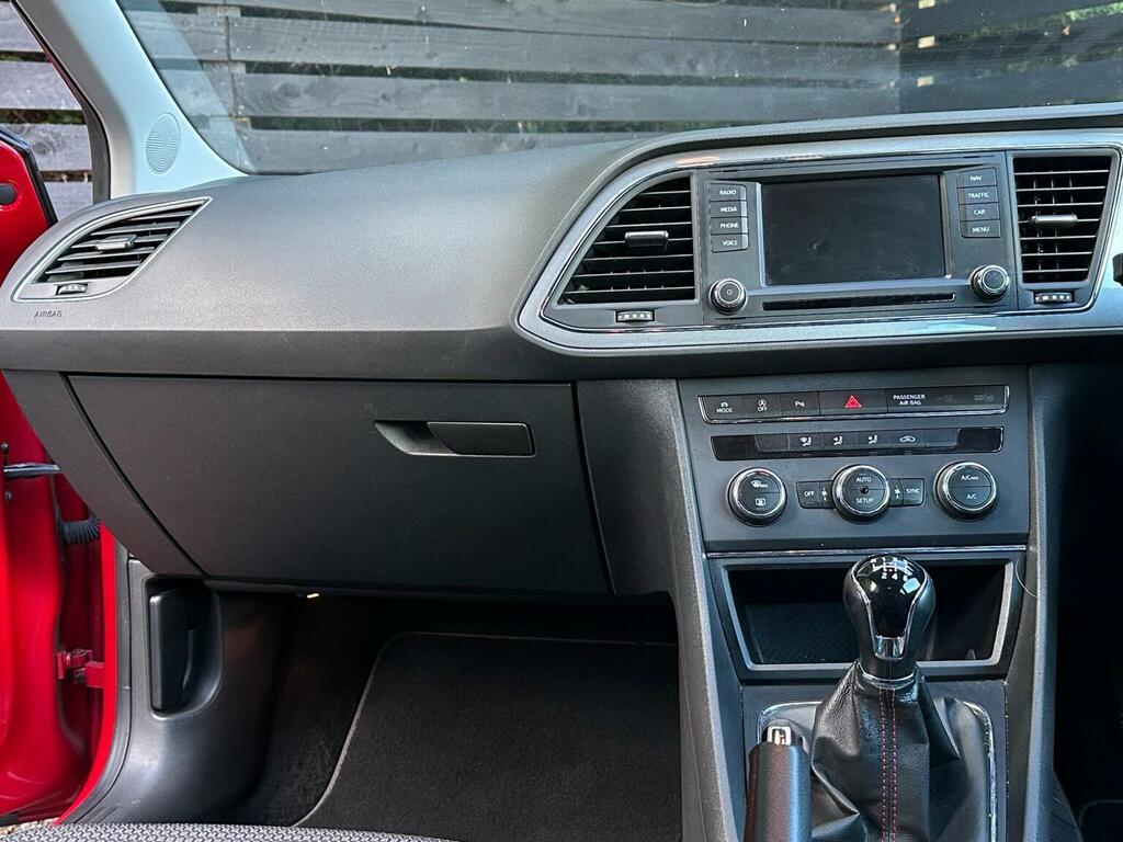 Seat Leon 1.4 Tsi 150 Act Fr Sport Tourer Euro Grey #32