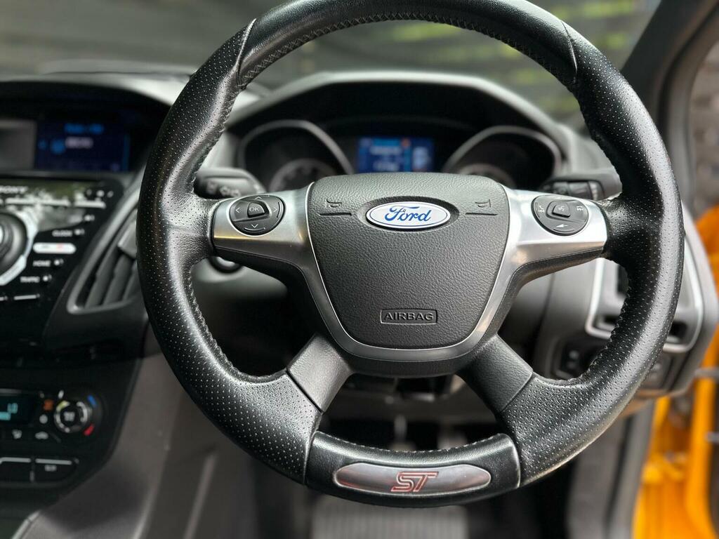 Ford Focus 1.6 Tdci 115 Zetec 20 Road Tax - Rs Spoile Silver #14