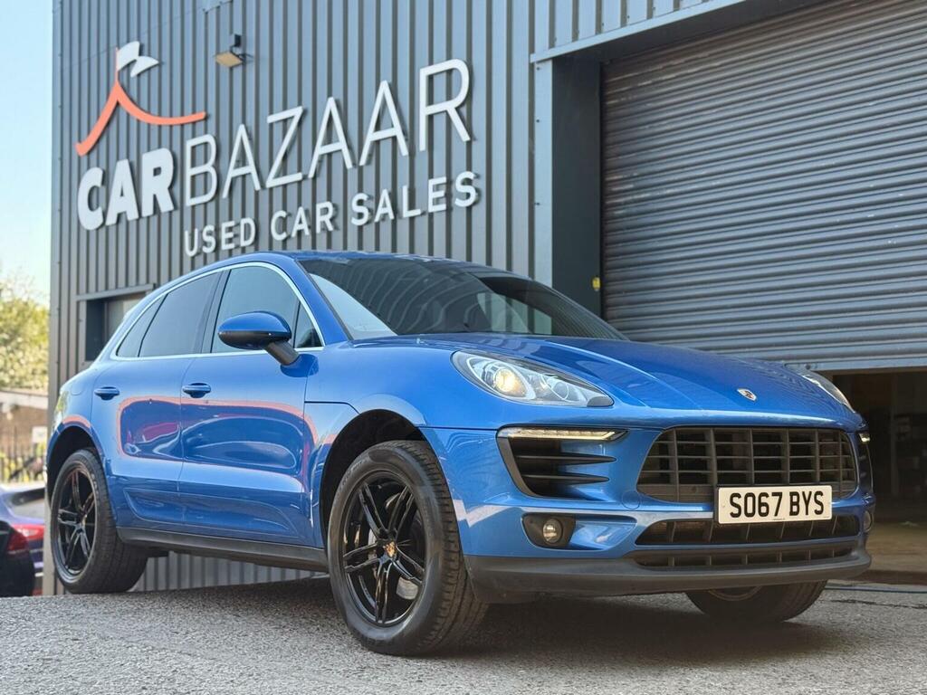 Porsche Macan Red #11