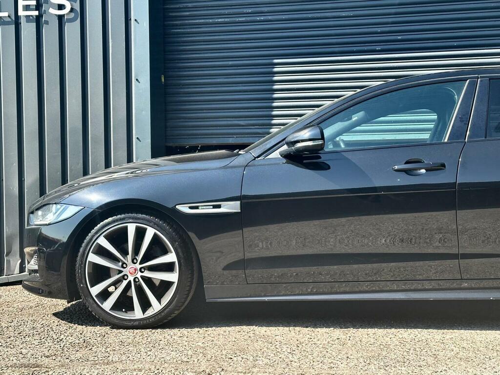 Jaguar XE  Black #13