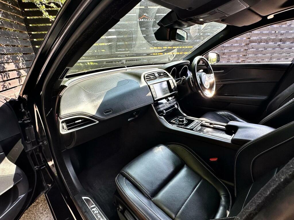 Jaguar XE  Black #7