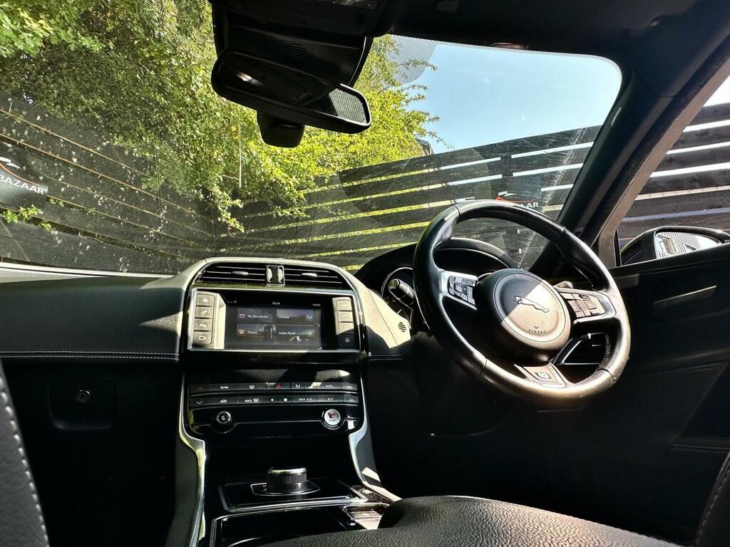 Jaguar XE  Black #15