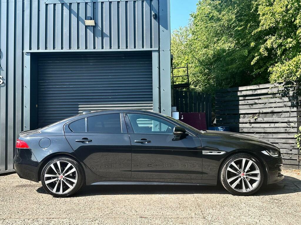 Jaguar XE 2.0D R-sport Euro 6 Ss Black #4