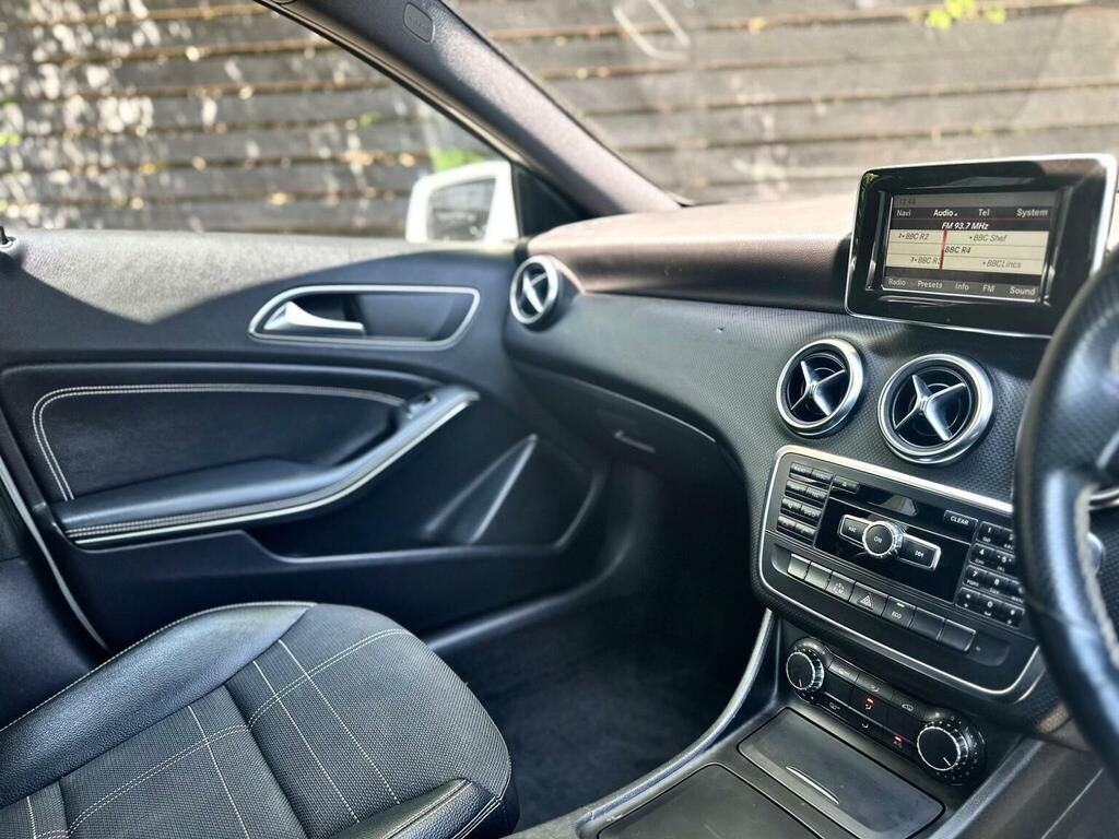 Mercedes-Benz A Class Hatchback 1.6 White #25