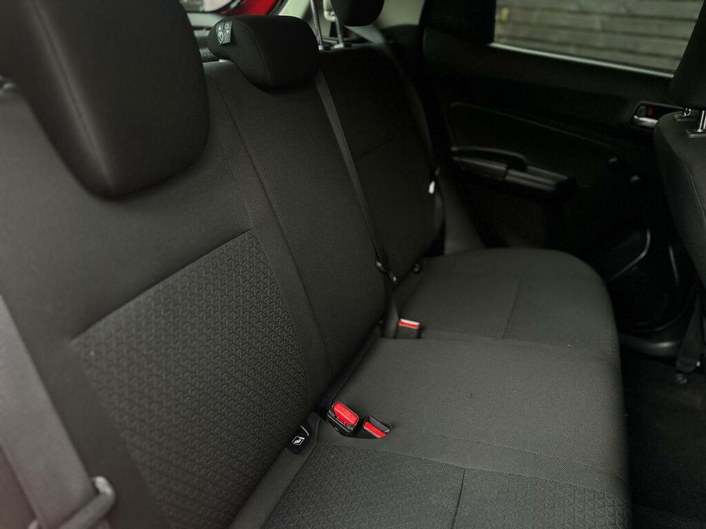 Suzuki Swift 1.2 Dualjet Attitude Euro 6 Ss Black #36
