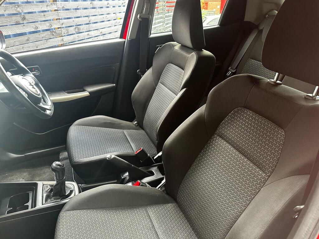 Suzuki Swift 1.2 Dualjet Attitude Euro 6 Ss Black #8