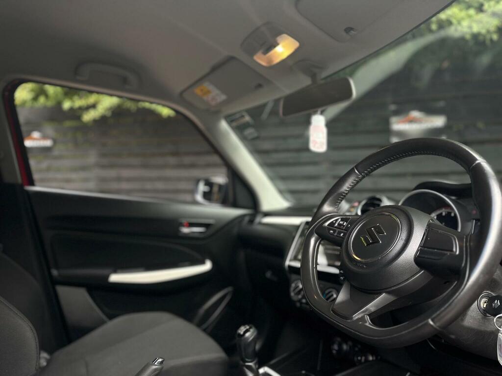 Suzuki Swift 1.2 Dualjet Attitude Euro 6 Ss Black #38
