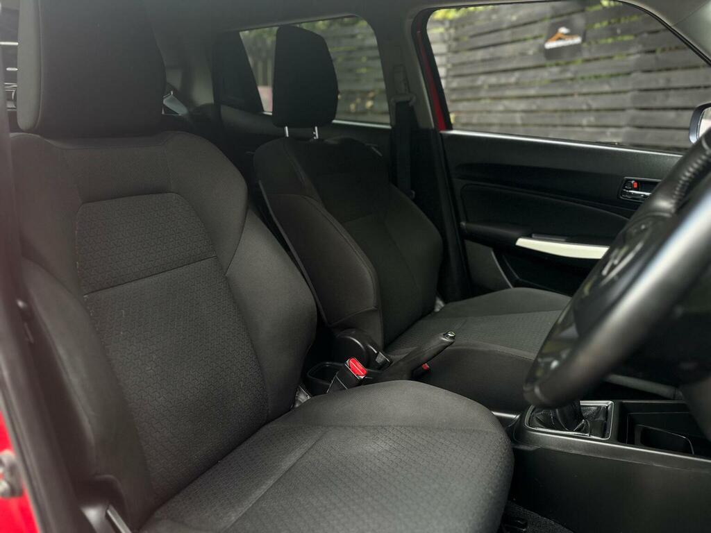 Suzuki Swift 1.2 Dualjet Attitude Euro 6 Ss Black #7