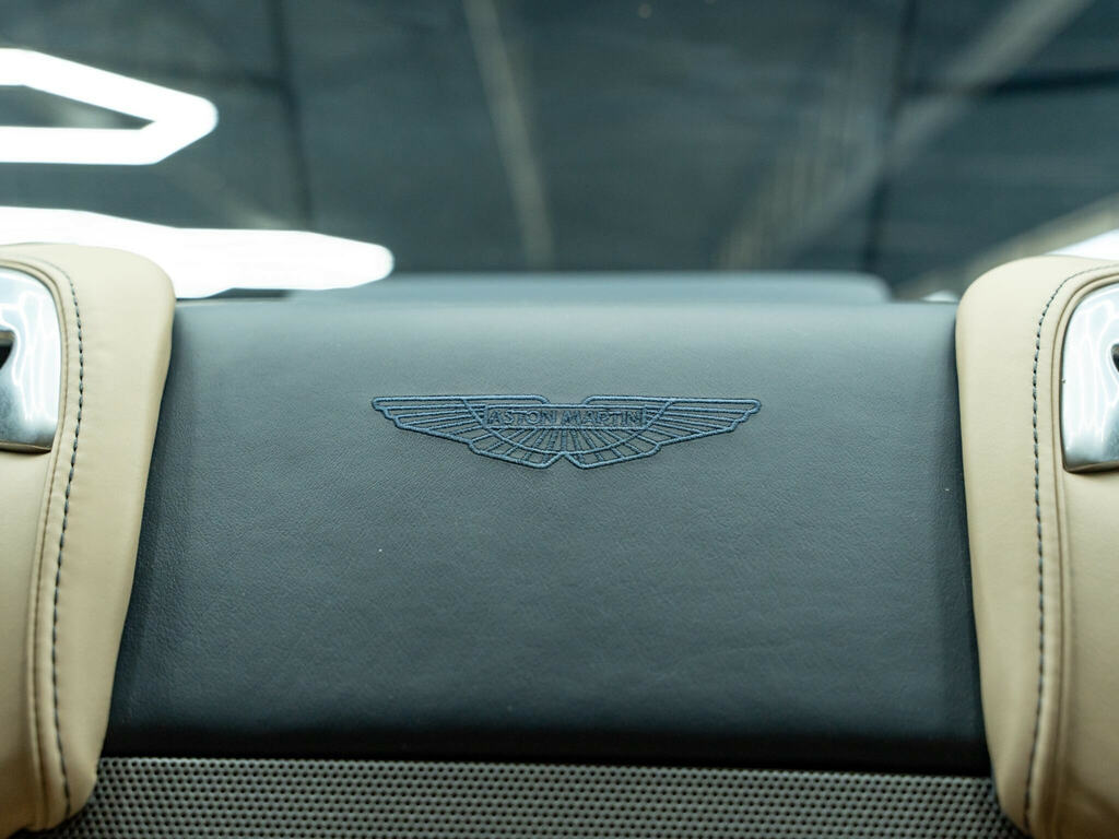 Aston Martin DB9 6.0 V12 T-tronicii Black #58
