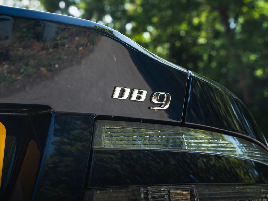 Aston Martin DB9 6.0 V12 T-tronicii Black #43