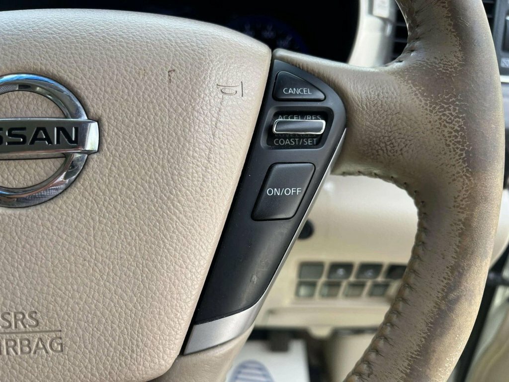 Nissan Elgrand Mpv Black #30