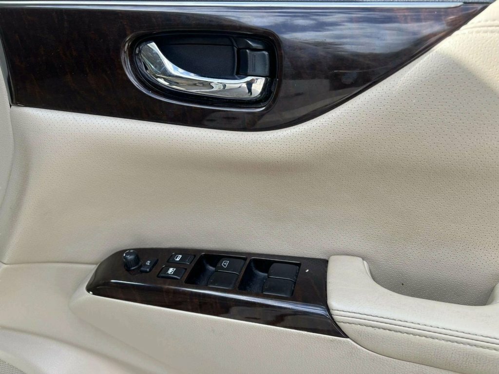 Nissan Elgrand Mpv Black #24