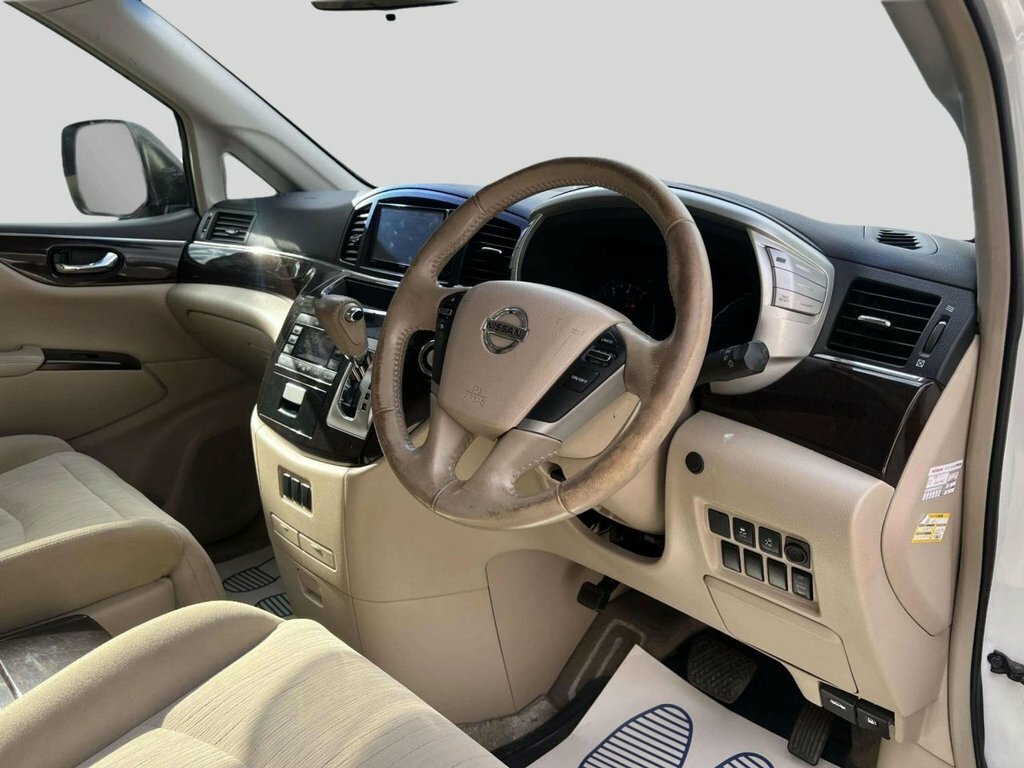 Nissan Elgrand Mpv Black #25