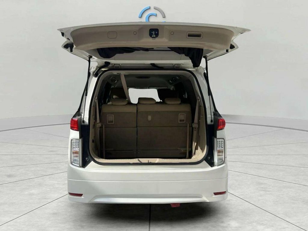 Nissan Elgrand Mpv Black #8