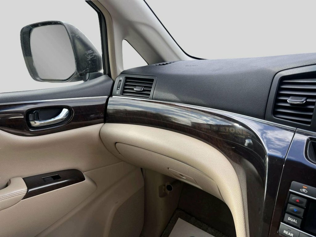 Nissan Elgrand Mpv Black #36