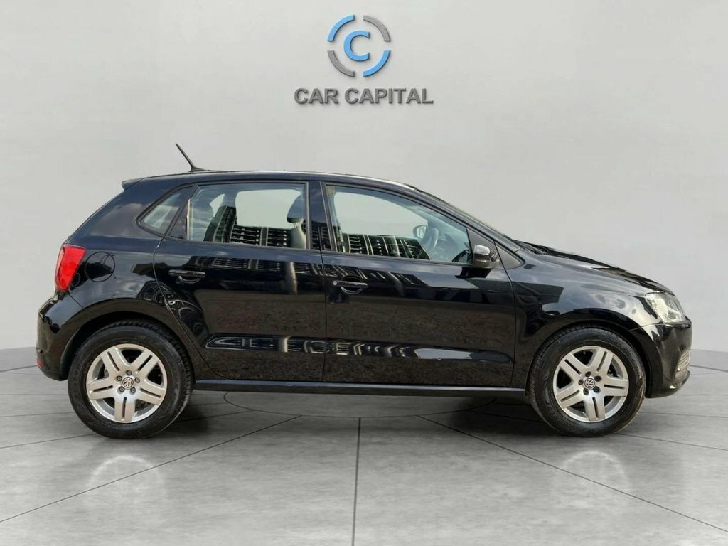 Volkswagen Polo 1L Se LW64FRV Black #4