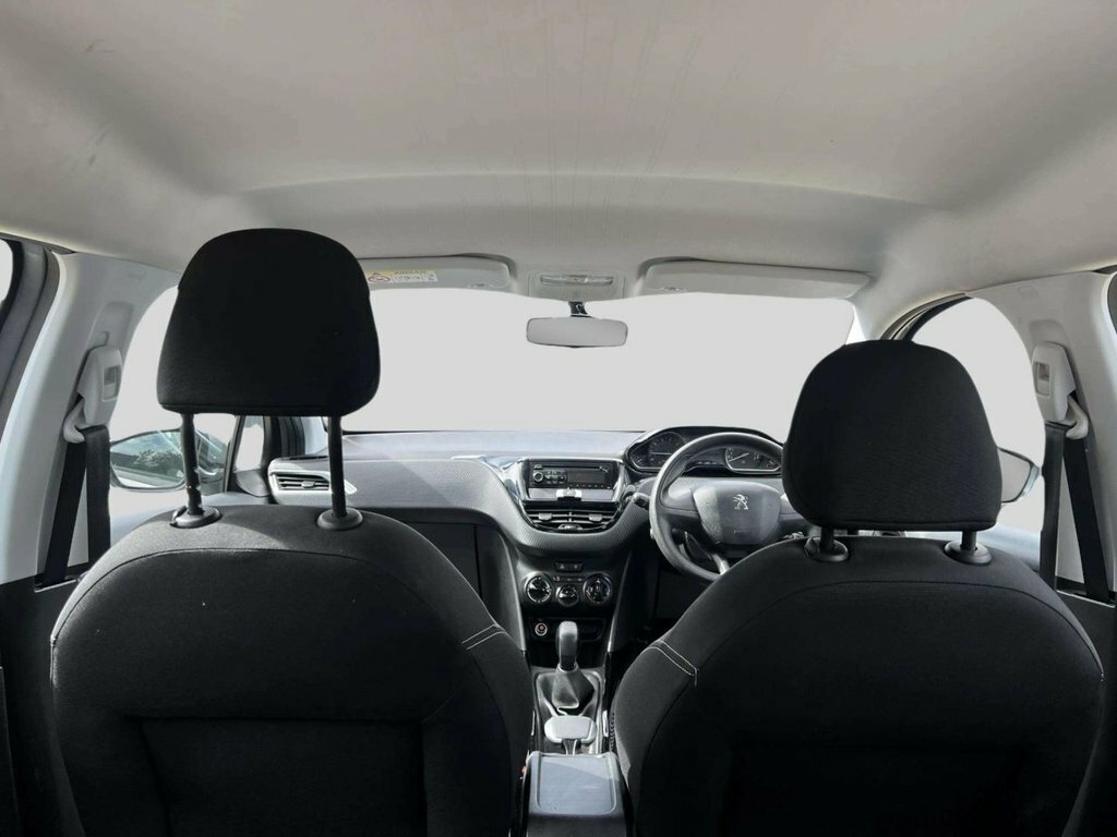 Peugeot 2008 Active Blue #9